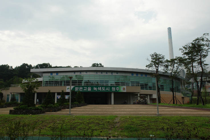 청주 푸르미스포츠센터, 새단장… 내달부터 정상 운영 < 청주 < 충북 < 기사본문 - 충청신문 청주 푸르미스포츠센터, 새단장… 내달부터 정상 운영
