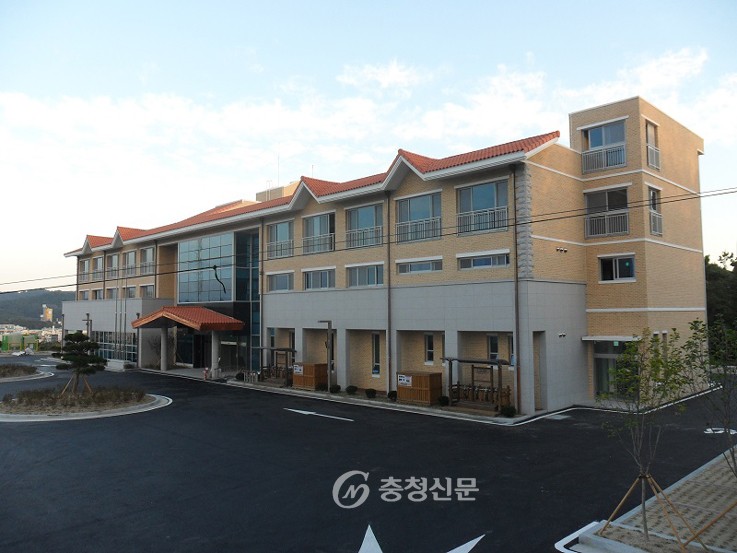 대전시티즌 숙소문제 해결 ‘경기력 향상’ 기대 < 사회 < 뉴스 < 기사본문 - 충청신문 대전시티즌 숙소문제 해결 ‘경기력 향상’ 기대