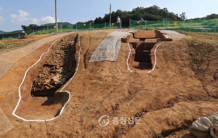 충주 호암택지개발 대규모 유적 발굴 < 이슈&이슈 < 충주 < 충북 < 기사본문 - 충청신문 충주 호암택지개발 대규모 유적 발굴