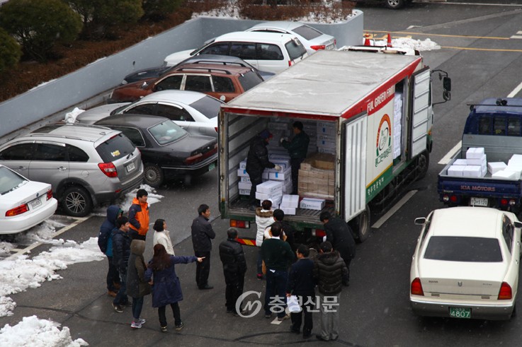 보은군, 중소기업제품 판매운동 ‘성과’ < 보은 < 충북 < 기사본문 - 충청신문 보은군, 중소기업제품 판매운동 ‘성과’