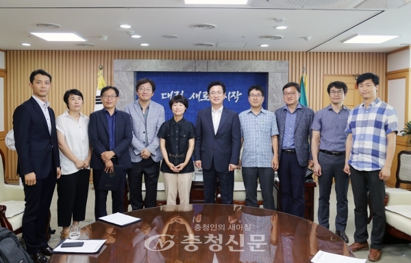 18일 대전시는 18일 민선 7기 정책자문단인 ‘새로운대전위원회 기획단’을 구성하고 첫 회의를 개최했다.