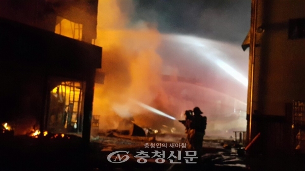 지난 1일 제천시 왕암동 제3산단 공장 화재