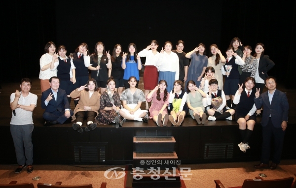 충남교육청은 오는 21일까지 78팀이 도내 10개 지역에서 연극·뮤지컬발표회를 개최한다.