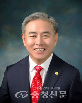 박흥용 제13대 대덕구새마을회장.
