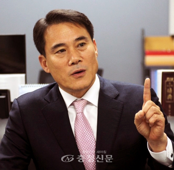 신진영 자유한국당 천안을 당협위원장
