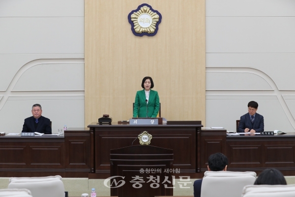 22일 대전시 동구의회가 제240회 임시회 제5차 본회의를 열어 상정된 10건의 조례안을 처리하고 9일간의 의사일정을 마무리했다.