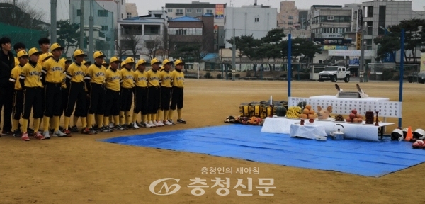 남산초, 야구부의 건강과 승리를 기원하는 필승다짐‘기승제’ 개최