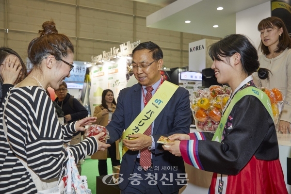 한국농수산식품유통공사는 농림축산식품부와 지난 5~8일 일본에서 열린 '2019 도쿄식품박람회'에 참가했다.(사진=한국농수산식품유통공사)