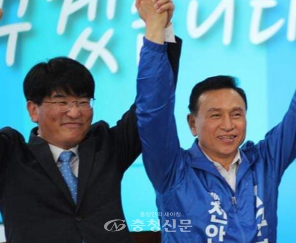 지난 6.13 지방선거 당시 박완주 의원과 함께 지지를 호소하는 구본영 시장