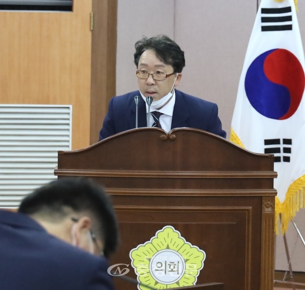 5분 발언하는 증평군의회 이창규 의원 (사진=김정기 기자)