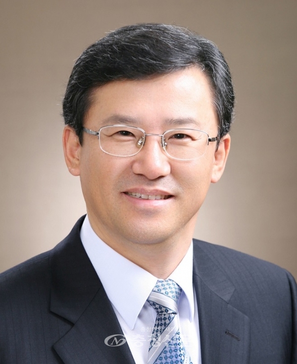 대전시 초대 과학부시장에 내정된 김명수 전 한국표준과학연구원장.(사진=대전시 제공)