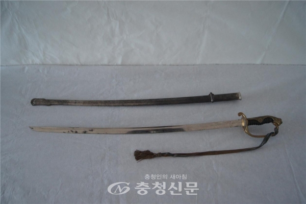 시게미쓰 마모루 의전용 칼(사진=예산군 제공)