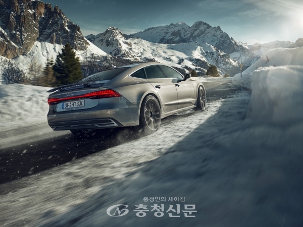 한국타이어 겨울용 타이어를 장착한 차량. (사진=한국타이어 제공)