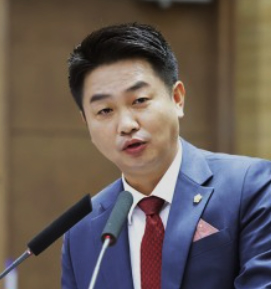 천안시의회 김철환 의원(경제산업위원장)