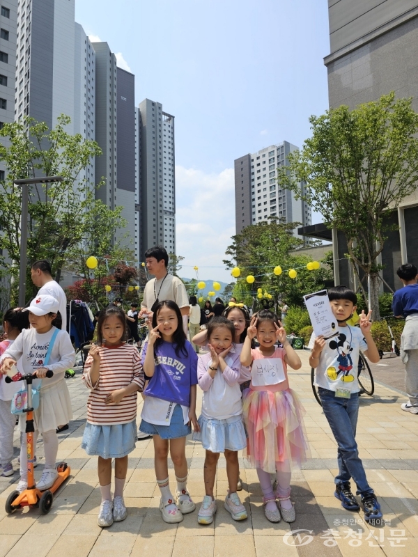 대전 아이파크시티, 푸르른 5월, 웃음꽃 활짝~ < 경제 < 뉴스 < 기사본문 - 충청신문 대전 아이파크시티, 푸르른 5월, 웃음꽃 활짝~