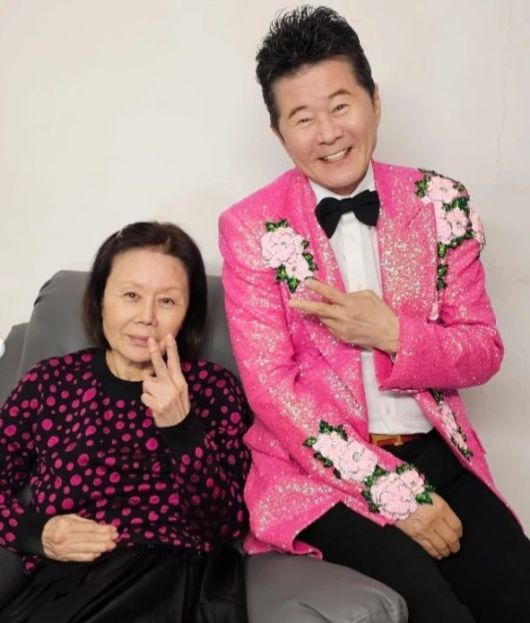태진아와 그의 아내 / 태진아 인스타그램