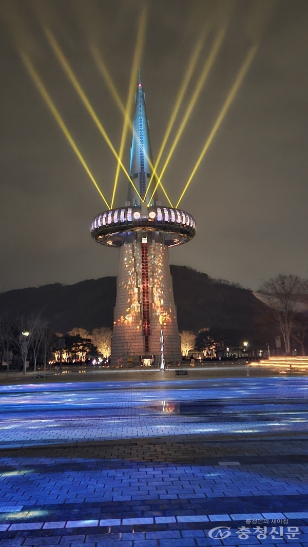 대전관광공사, 엑스포 한빛광장 야간경관 새단장 < 대전 < 기사본문 - 충청신문 대전관광공사, 엑스포 한빛광장 야간경관 새단장