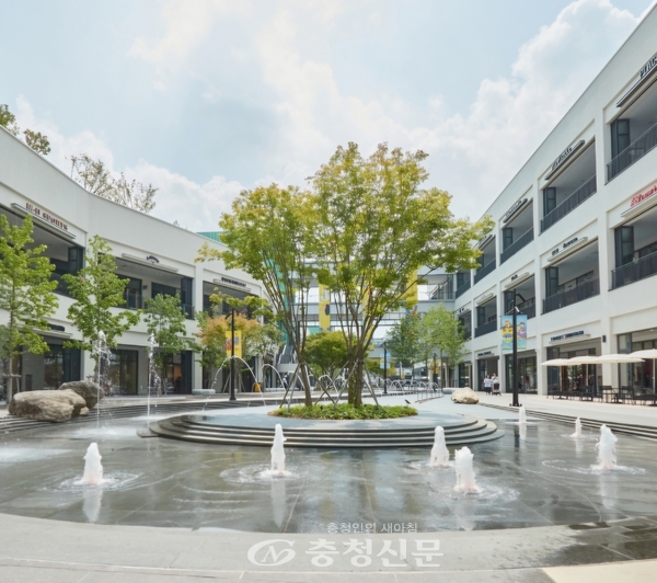 현대프리미엄아울렛 대전점, 신년맞이 브랜드 행사 마련 < 경제 < 뉴스 < 기사본문 - 충청신문 현대프리미엄아울렛 대전점, 신년맞이 브랜드 행사... 