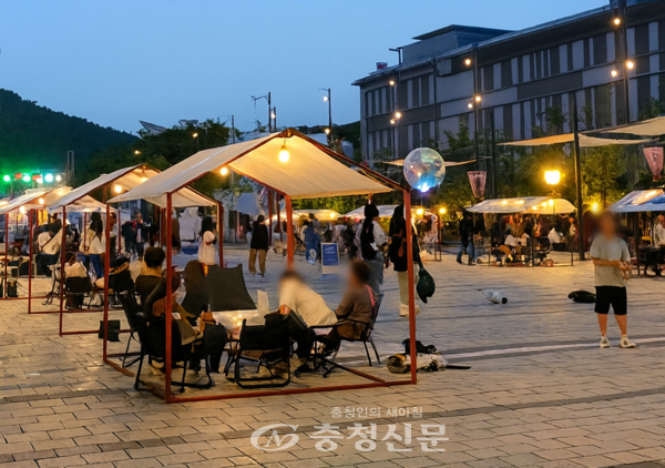 청끌야의 설렘가득 매칭존 (출처=청년이 끌리는 밤 SNS)