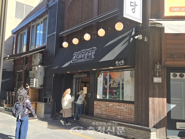 성심당 샌드위치 정거장 내부 (사진=김해인 기자)